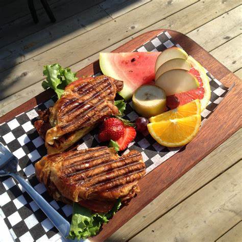 fresh-meat-Belleville-rua-meats